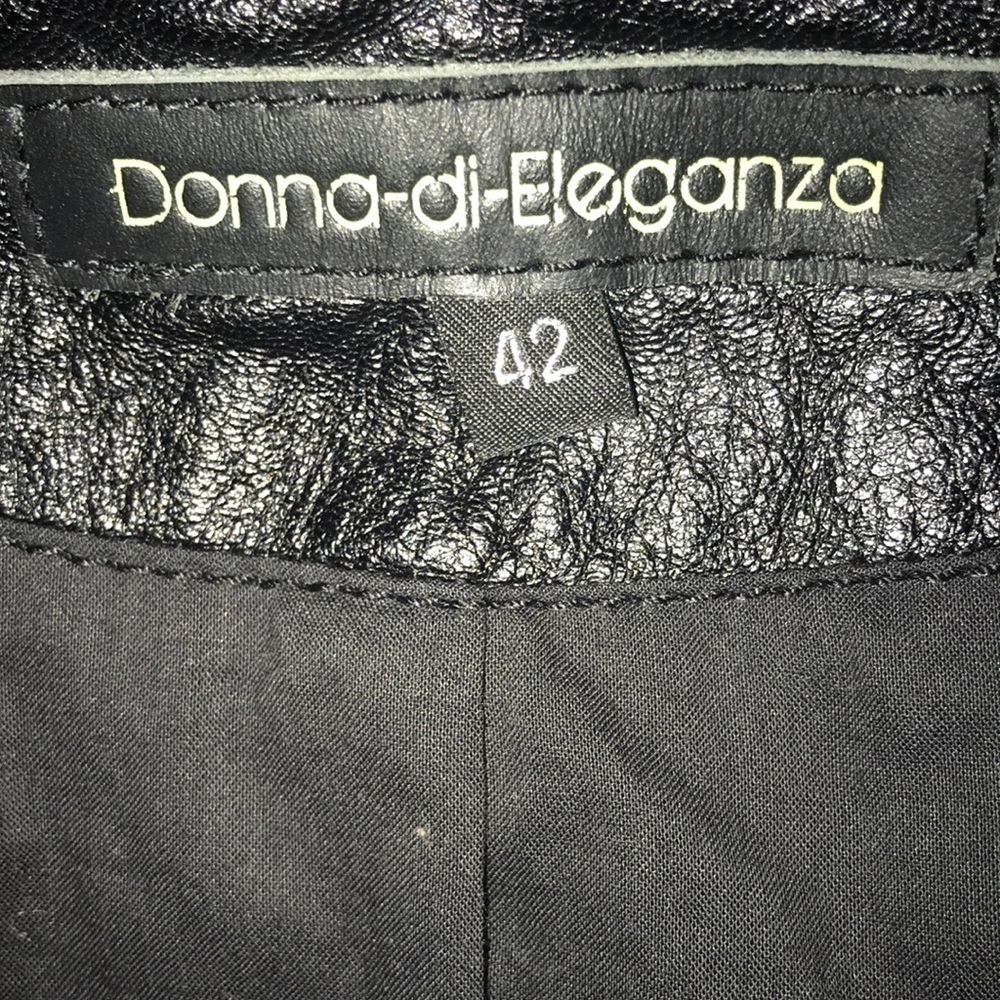 Donna-di-Eleganza Zip Front Printed Leather Jacket - Picture 11 of 12